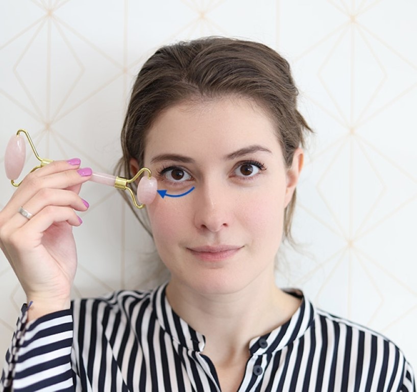 Facial roller under øye